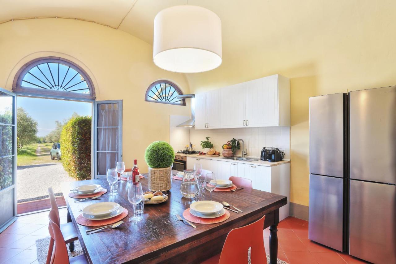 Agriturismo Villa Rosselmini Calci Buitenkant foto